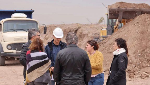 Proyectan más obras en Catriel para mejorar servicios básicos