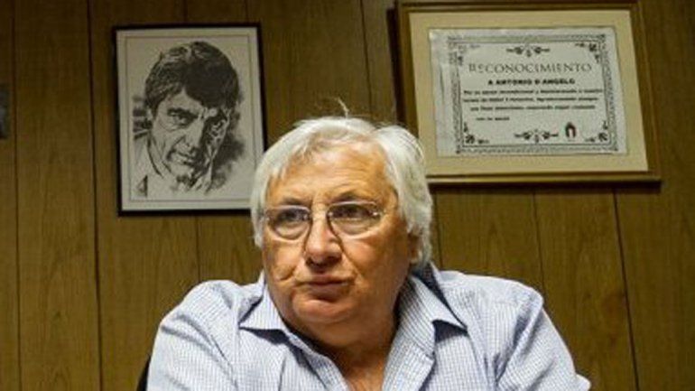 DAngelo renunció a la presidencia de la Liga