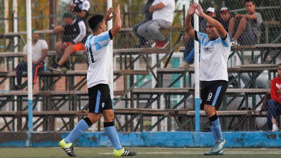 La Amistad jugará ante Argentinos sobre sintético