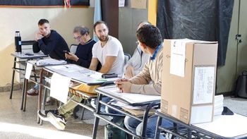 Las autoridades de mesa cobrarán 40 mil adicionales por la capacitación.