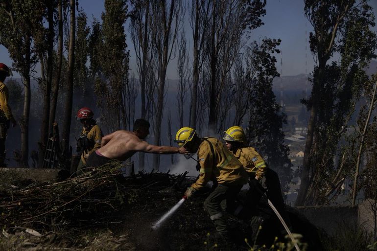 El ataque ocurrió cuando regresaba de cumplir funciones combatiendo el fuego.