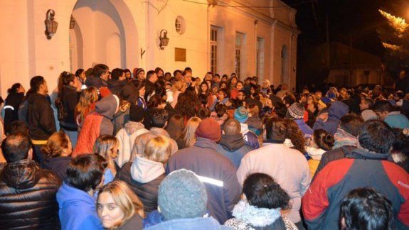 Buscaban intensamente a un nene de 7 años y lo hallaron congelado dentro de un freezer 