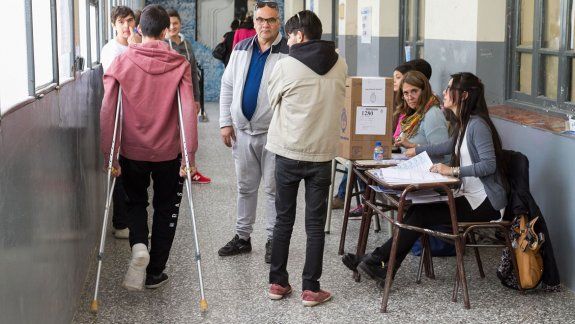 Hasta ahora, los votantes deben desplazarse una gran distancia para votar. El voto circuital o parroquial les permitiría sufragar cerca de su casa.
