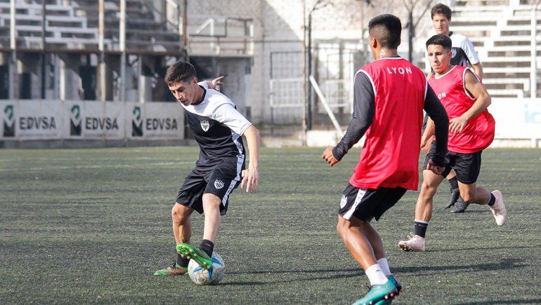 Cipo espera la habilitación de sus nuevos jugadores