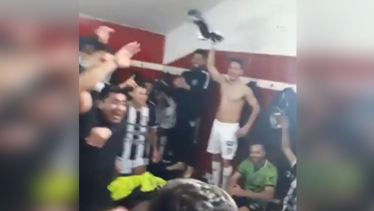El alocado festejo de Cipo en los vestuarios