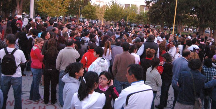 Unos 2.000 cipoleños se movilizaron exigiendo justicia