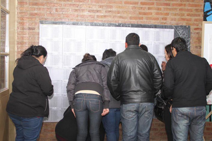 Los ciudadanos tienen varias alternativas para conocer su lugar de sufragar. 