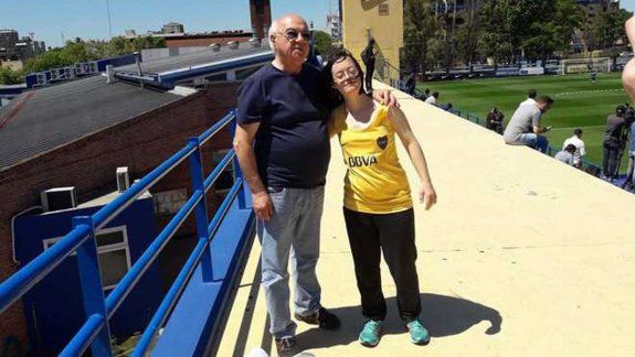 Jugadores de Boca la invitaron a la cancha y le cumplieron un sueño