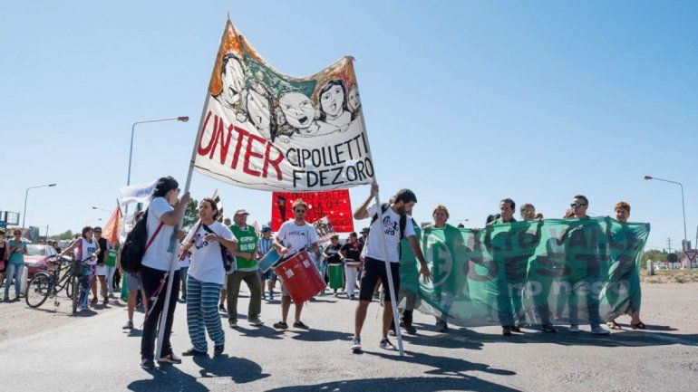 Maestros de todo Río Negro se movilizarán hoy por las calles de Viedma.
