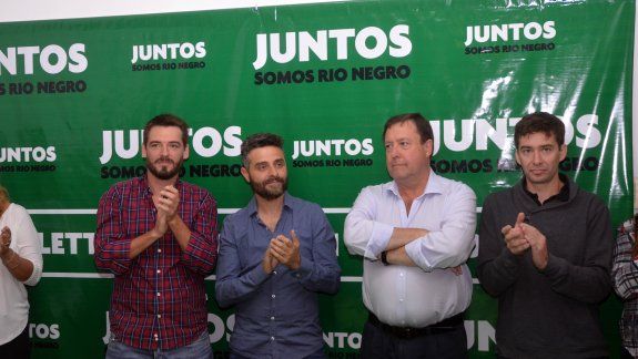 Weretilneck presentó anoche a los referentes locales de Juntos, encabezados por el abogado Rodrigo Buteler.