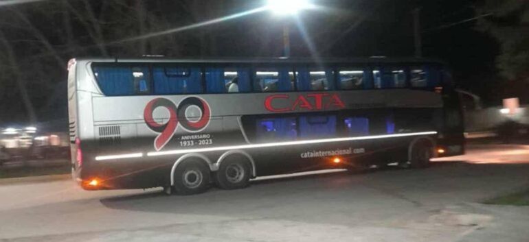 El micro había partido de Neuquén rumbo a San Juan.