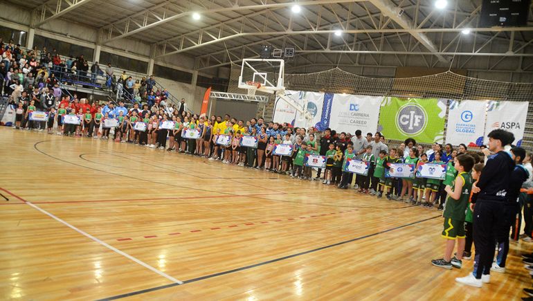 Las 10 mejores fotos y el color de la fiesta inaugural de los FISU América 3x3 en Cipolletti