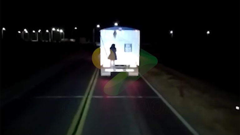 ¿Un fantasma en la ruta?: el video que aterroriza a los camioneros del país