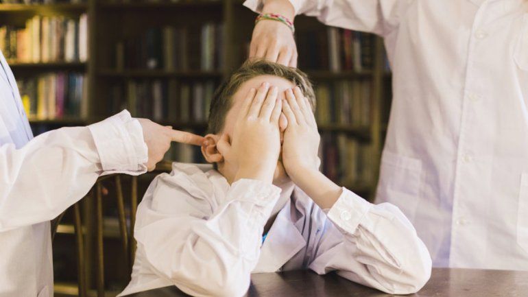 Río Negro: el 32% de los estudiantes sufre violencia escolar y podrían sancionar a los padres de los acosadores