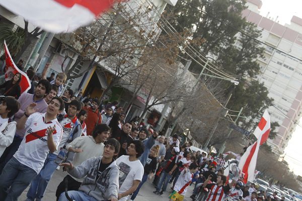 River volvió a Primera y hubo fiesta en Cipolletti