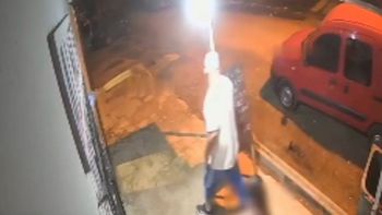 La nieta de cuatro años estaba junto a la víctima cuando los delincuentes dispararon durante el intento de robo | LMCipolletti.com La nieta de cuatro años estaba junto a la víctima cuando los delincuentes dispararon durante el intento de robo