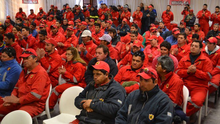 Los ex Mirasal esperan el traspaso a nuevas empresas