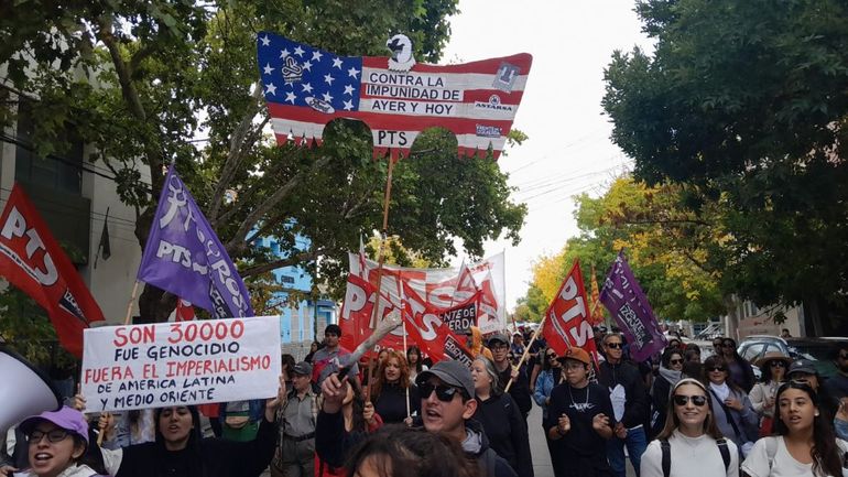 Una gran cantidad de vecinos participó por el aniversario 50 del golpe militar que impuso la dictadura en 1976.&nbsp;