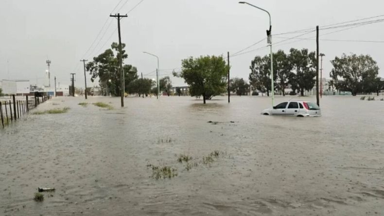 En las últimas horas se dio a conocer la alerta de especialistas. Foto: archivo inundaciones en Chile. | LMCipolletti.com En las últimas horas se dio a conocer la alerta de especialistas. Foto: archivo inundaciones en Chile.