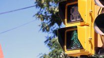 cipolletti: advierten por semaforos fuera de funcionamiento 