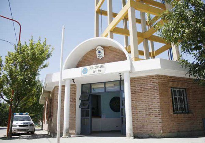 Celosa y borracha, le rompió el local a su cuñado