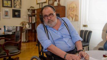 lanata fue internado y espera el resultado del hisopado