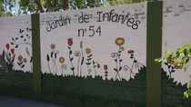 Una familia denunció a la maestra de jardín por maltrato.
