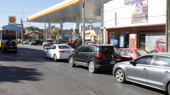 Aseguran que es muy grave la situación del combustible 