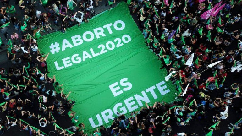 Ya comenzaron aplicarse abortos legales en el país