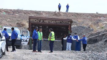 El cuerpo fue hallado en una cantera en la meseta neuquina 