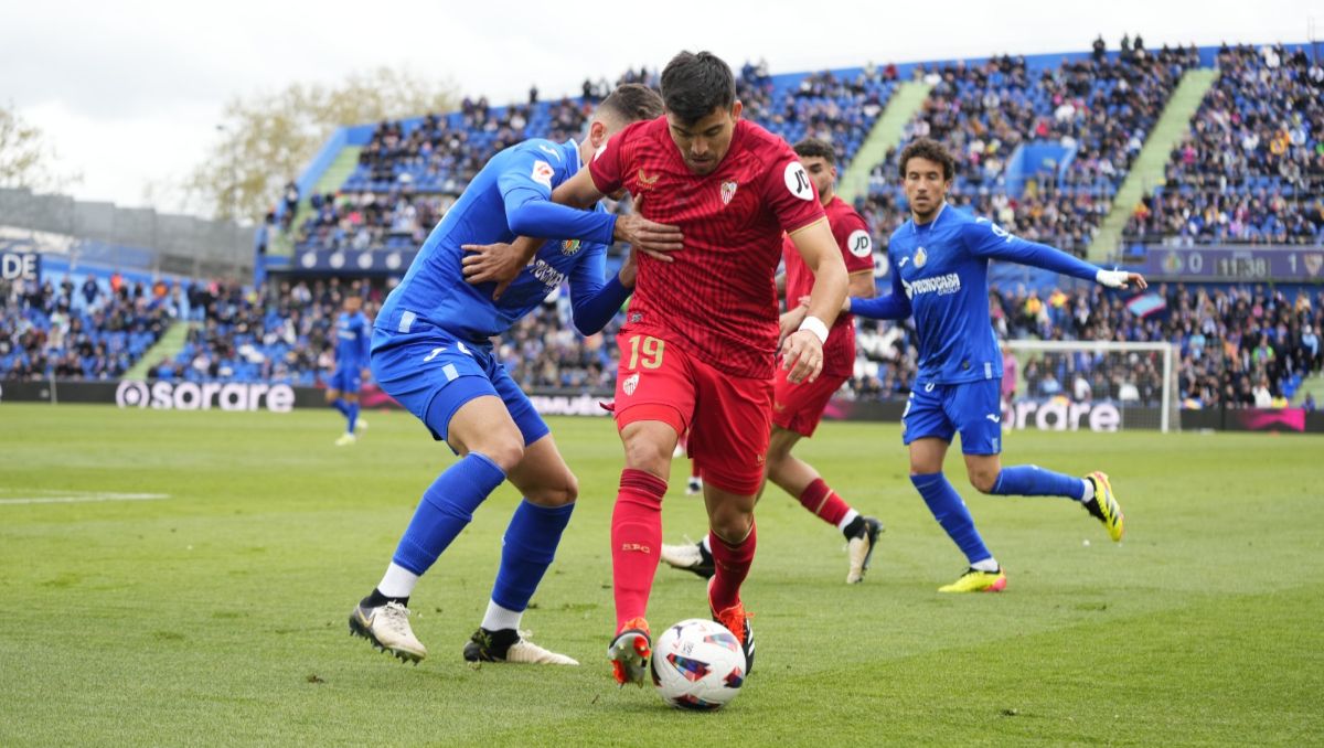 El zapalino en acción en el partido contra el Getafe, que Sevilla ganó 1-0. Jugó hasta los 42 minutos del segundo tiempo.