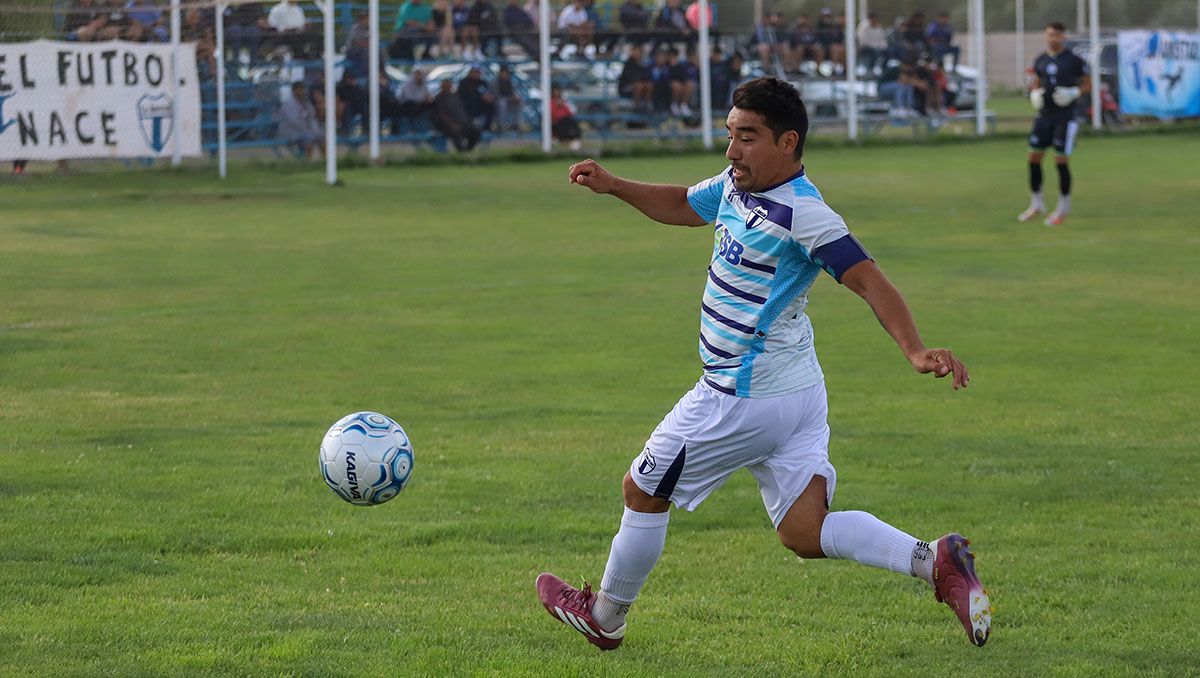 ¿Por qué La Amistad define de visitante con Don Bosco si ganó su grupo del Regional Amateur?