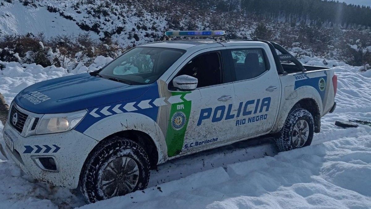 Encapuchados irrumpieron en la vivienda tras sorprender al propietario en el momento en que estaba por salir.