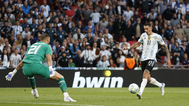 Con goles de Lautaro y Di María, la Selección argentina gana 2-0 a Italia