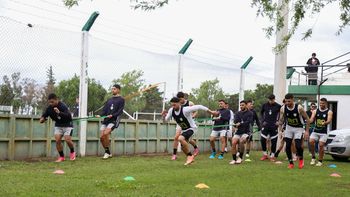 Cipolletti intentará levantar en lo anímico tras el duro golpe del domingo. Fotos: Omar Novoa Cipolletti intentará levantar en lo anímico tras el duro golpe del domingo. Fotos: Omar Novoa