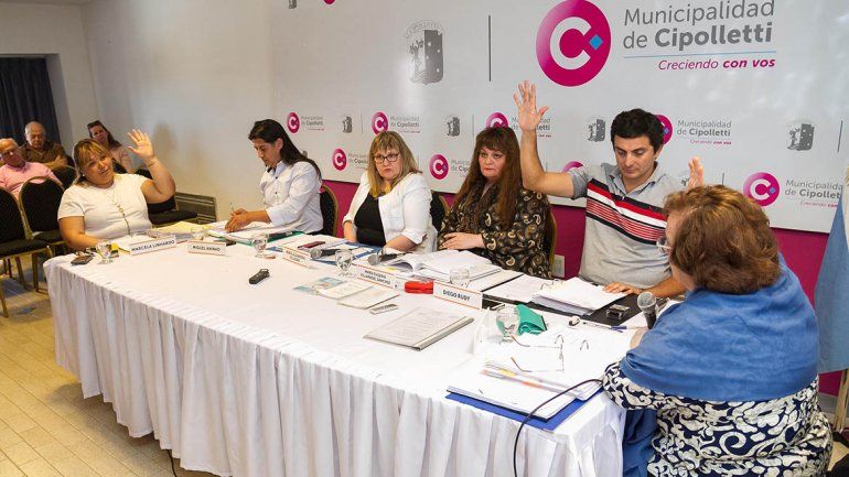 El Concejo Deliberante votó entregarle el poder del precio del colectivo al intendente