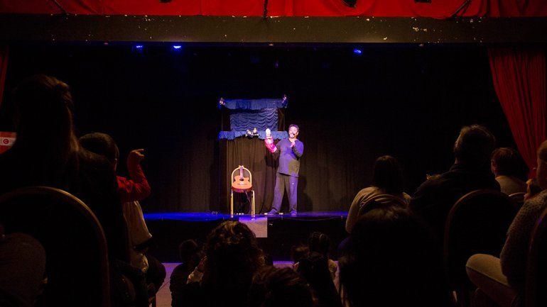 El festival de títeres se despidió de la ciudad a sala llena