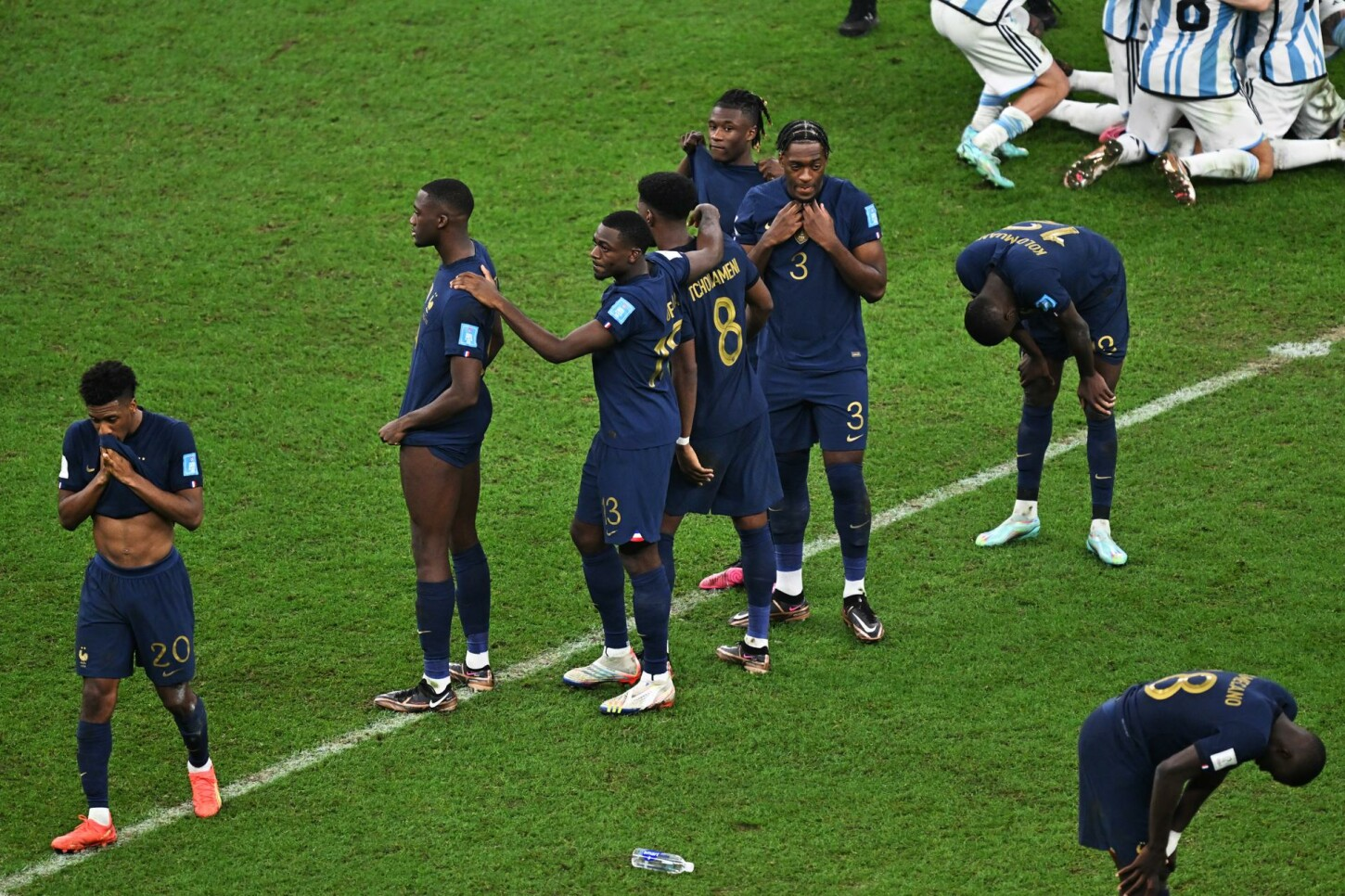 Se cargan solos: Francia junta firmas para repetir la final por robo