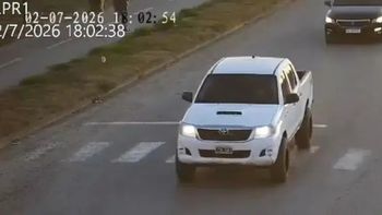 La camioneta era conducida por un hombre de 41 años domiciliado en Roca. Foto: Gentileza. La camioneta era conducida por un hombre de 41 años domiciliado en Roca. Foto: Gentileza.