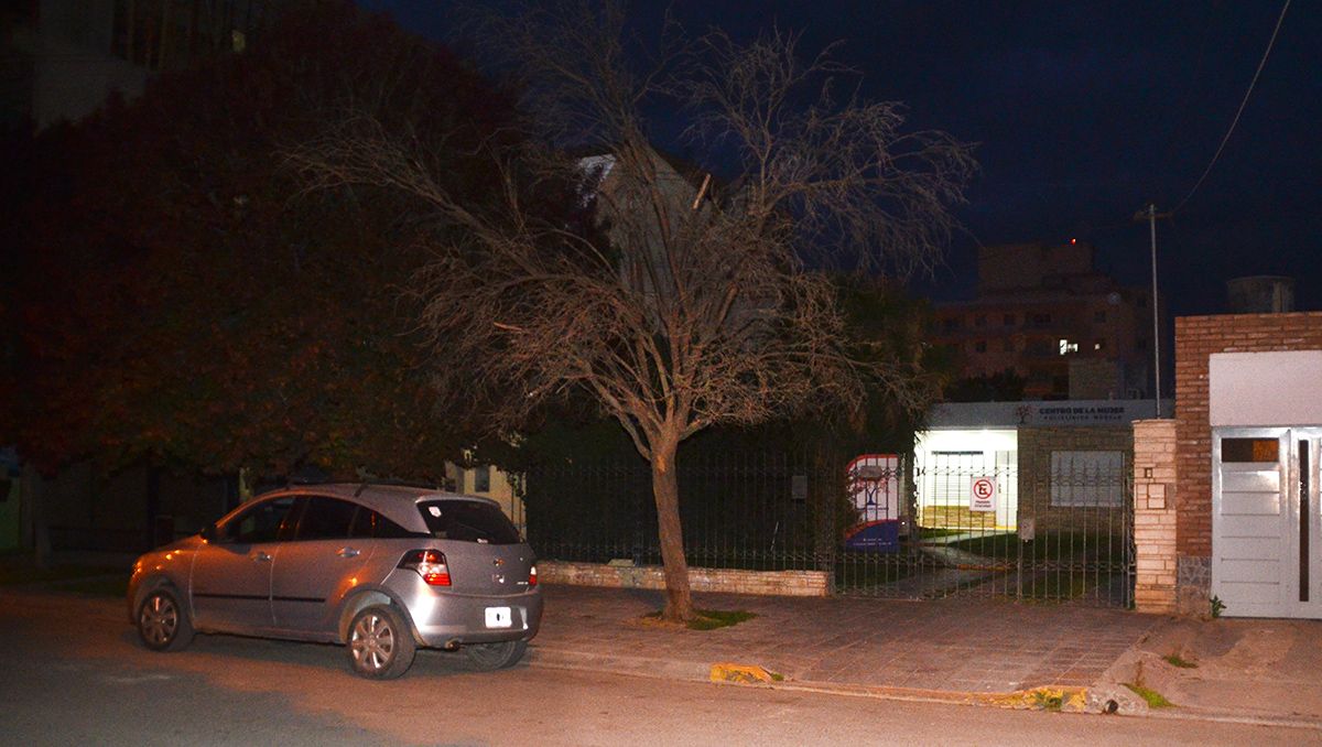El centro médico (Centro de la Mujer), horas después del resonante robo.