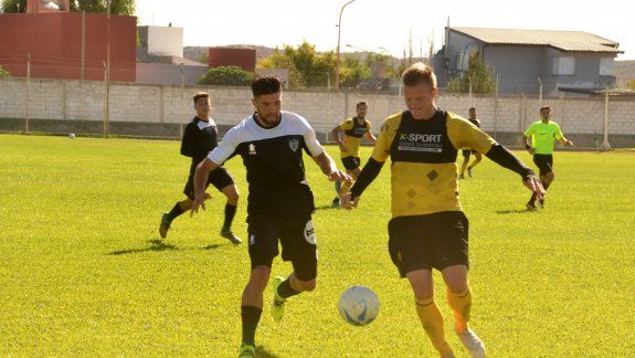 Zárate, el autor del gol albinegro.