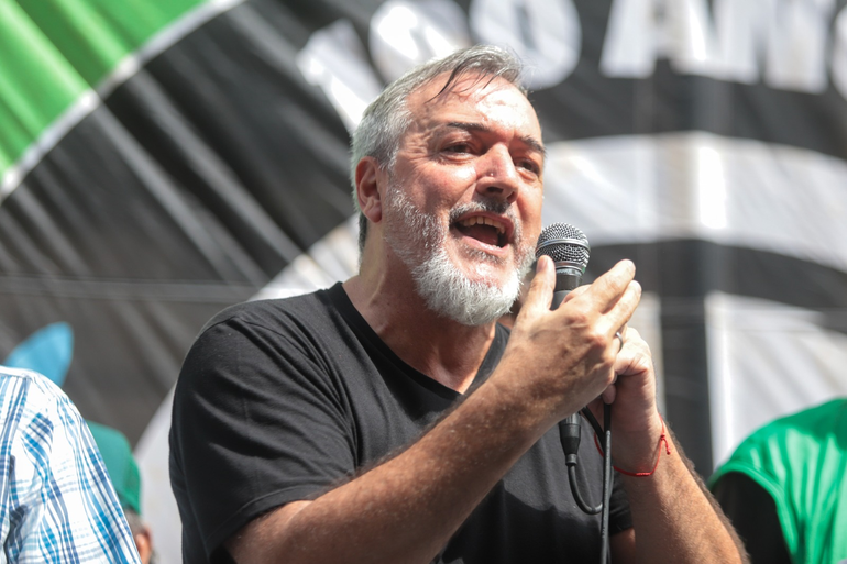 Rodolfo Aguiar anunció, como secretario de ATE, un paro nacional para el 22 de mayo.