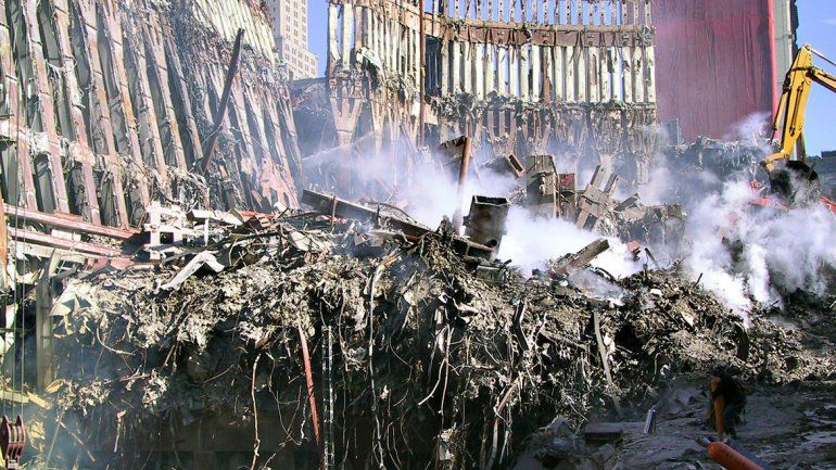 Hallaron miles de fotos inéditas del atentado a las Torres Gemelas