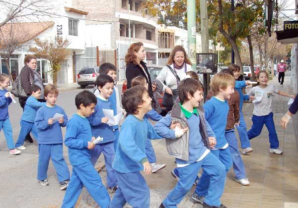 Invitan a procesión por Virgen de Fátima