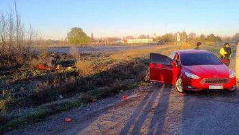 Peligrosa persecución en la Ruta 22: escapó de la Policía y un disparo frenó la huida. Peligrosa persecución en la Ruta 22: escapó de la Policía y un disparo frenó la huida.