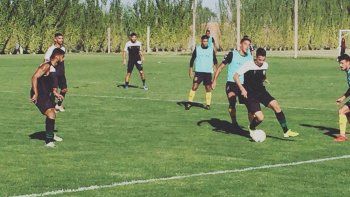 cipo empato con olimpo en bahia y sigue de gira