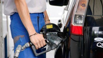 para los expendedores, las naftas aun deben subir 9% 