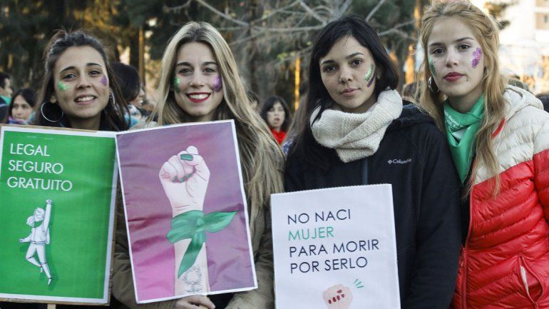 La media sanción de la ley del aborto legal se celebró en la ciudad