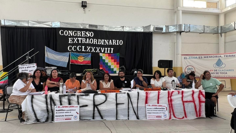 El congreso de Unter en San Antonio Oeste