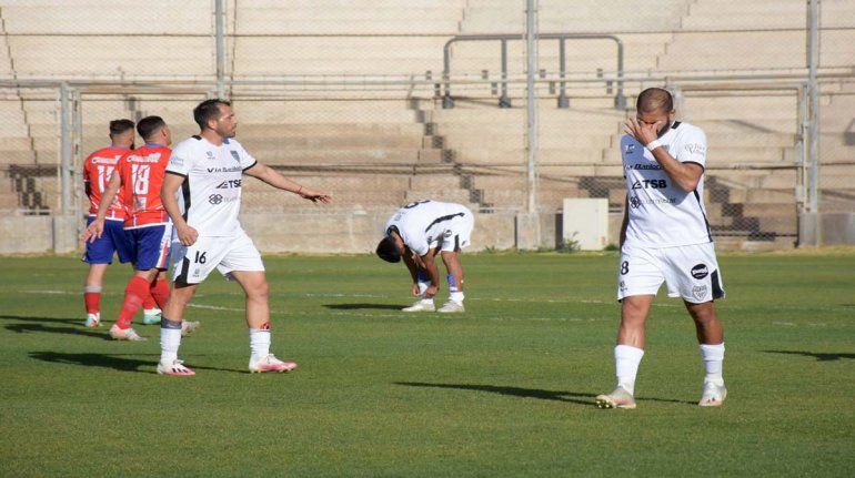 Cipo suma 4 sin ganar y preocupa su rendimiento.